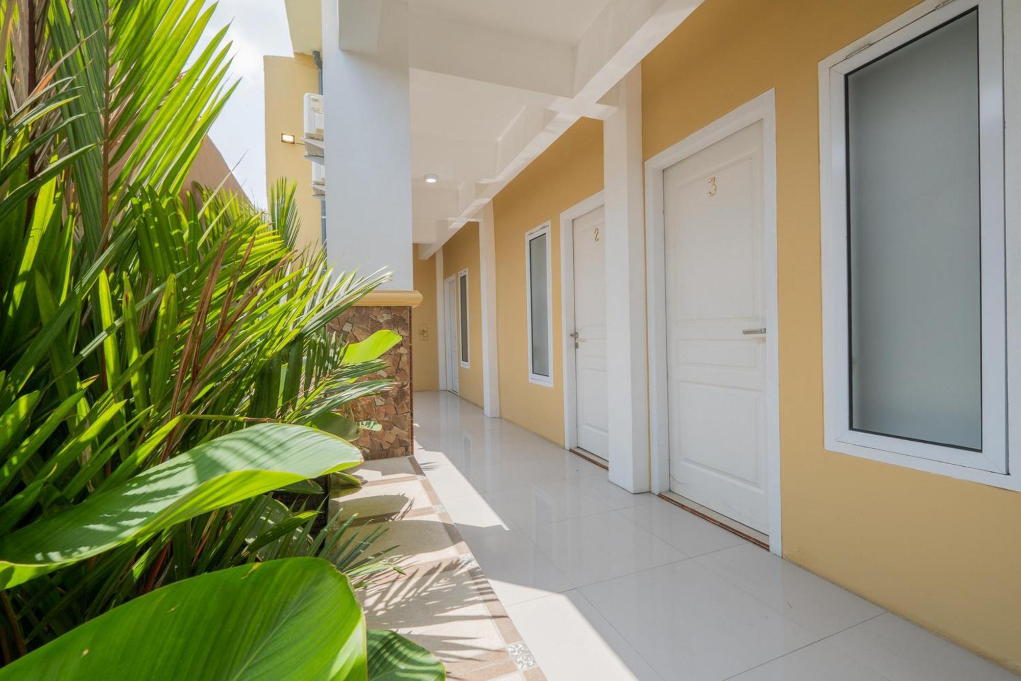 Reddoorz Syariah Near Rsud Dr Iskak Tulungagung Hotel Kedungwaru Bagian luar foto